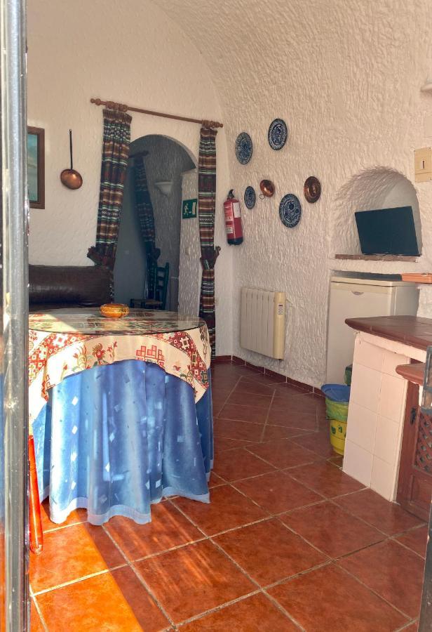 Cuevas Pedro Antonio De Alarcon Apartment Guadix Exterior photo